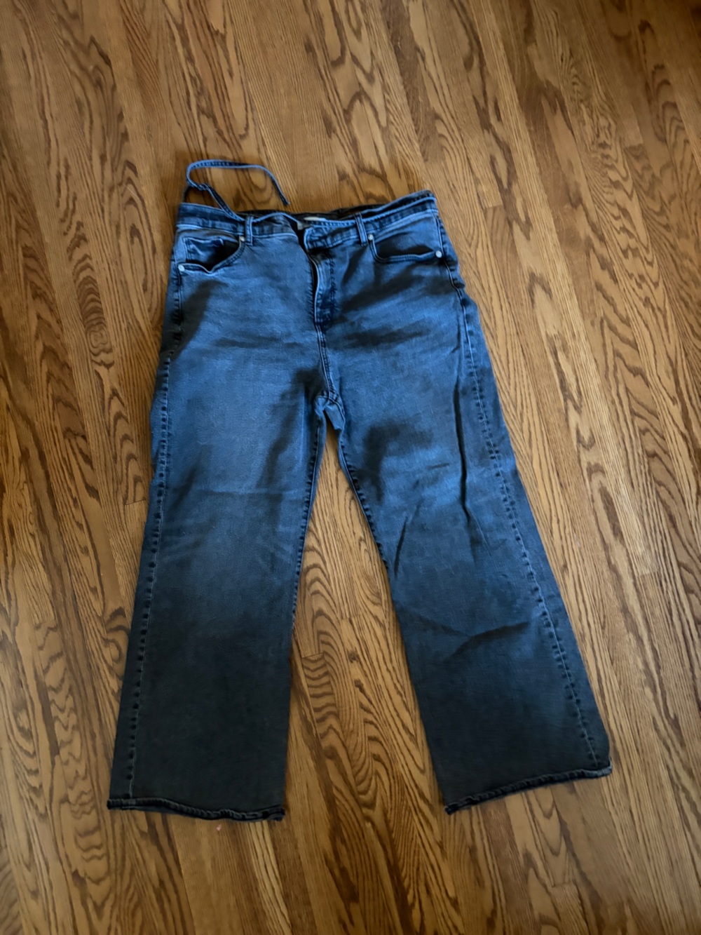 Slim Fit Women's Jeans in Dark Blue